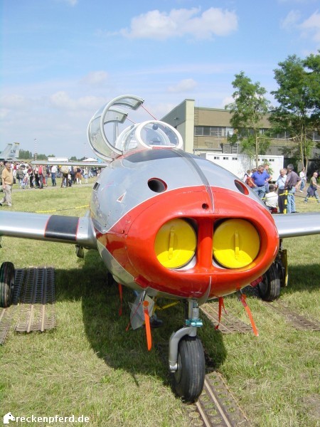 Hispano HA-200D Saeta